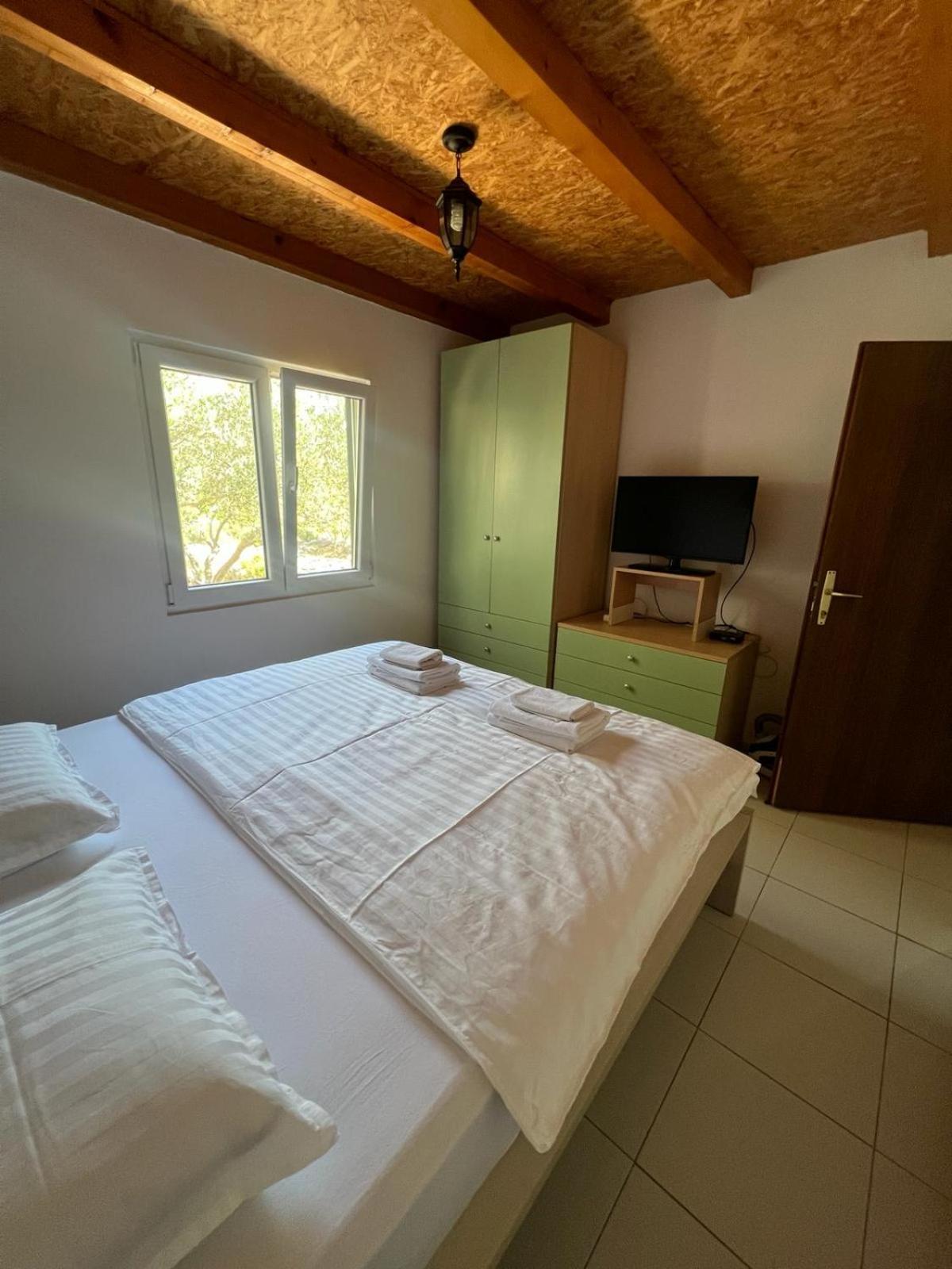 Kuca Za Odmor Buba, Otok Zut Villa Pristanisce Exterior foto
